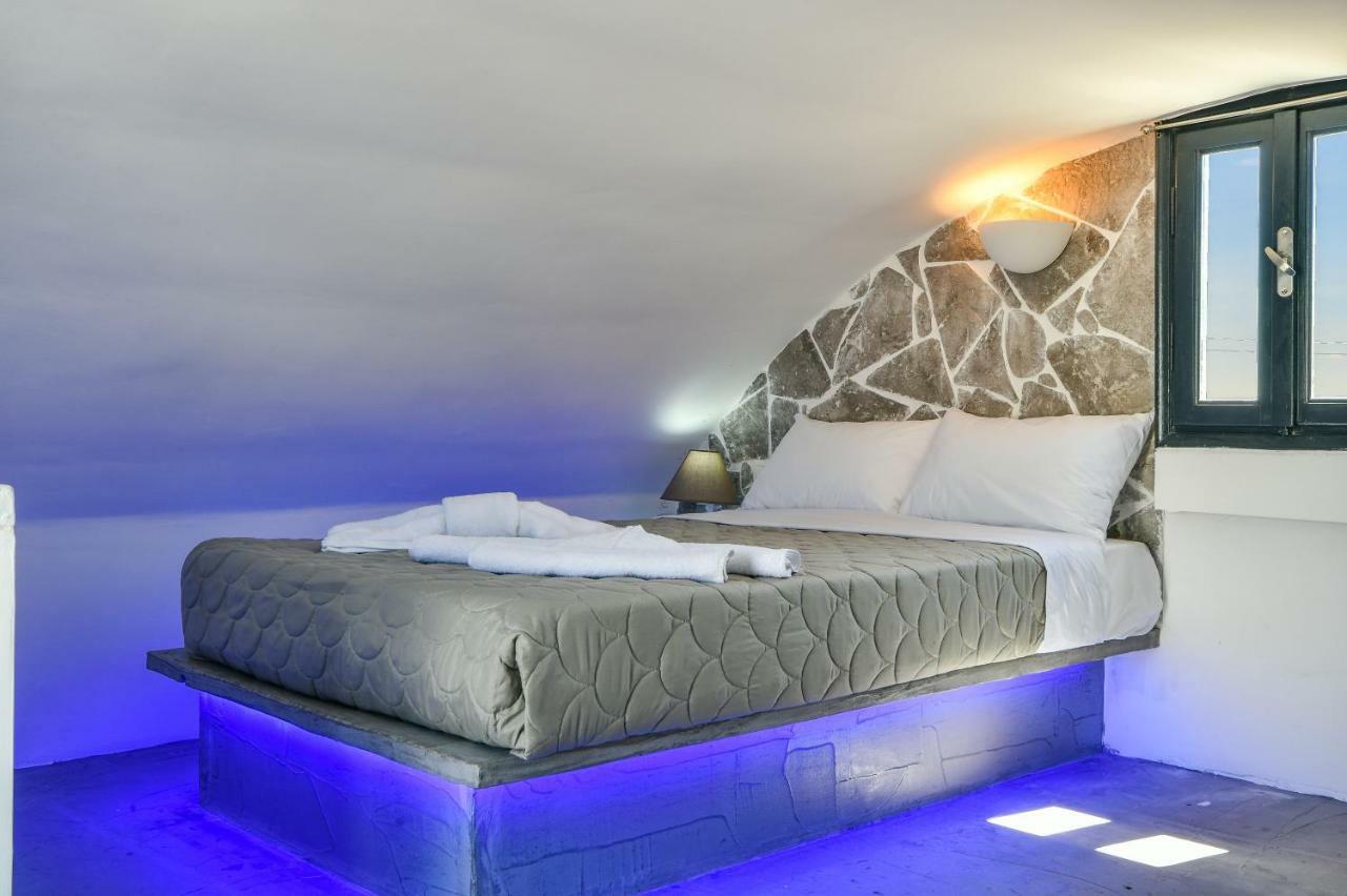 Sun Springs Suites Камарі Екстер'єр фото